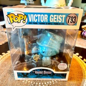 Funko POP Haunted Mansion Victor Geist 793 Disney Exclusive Vinyl Figure